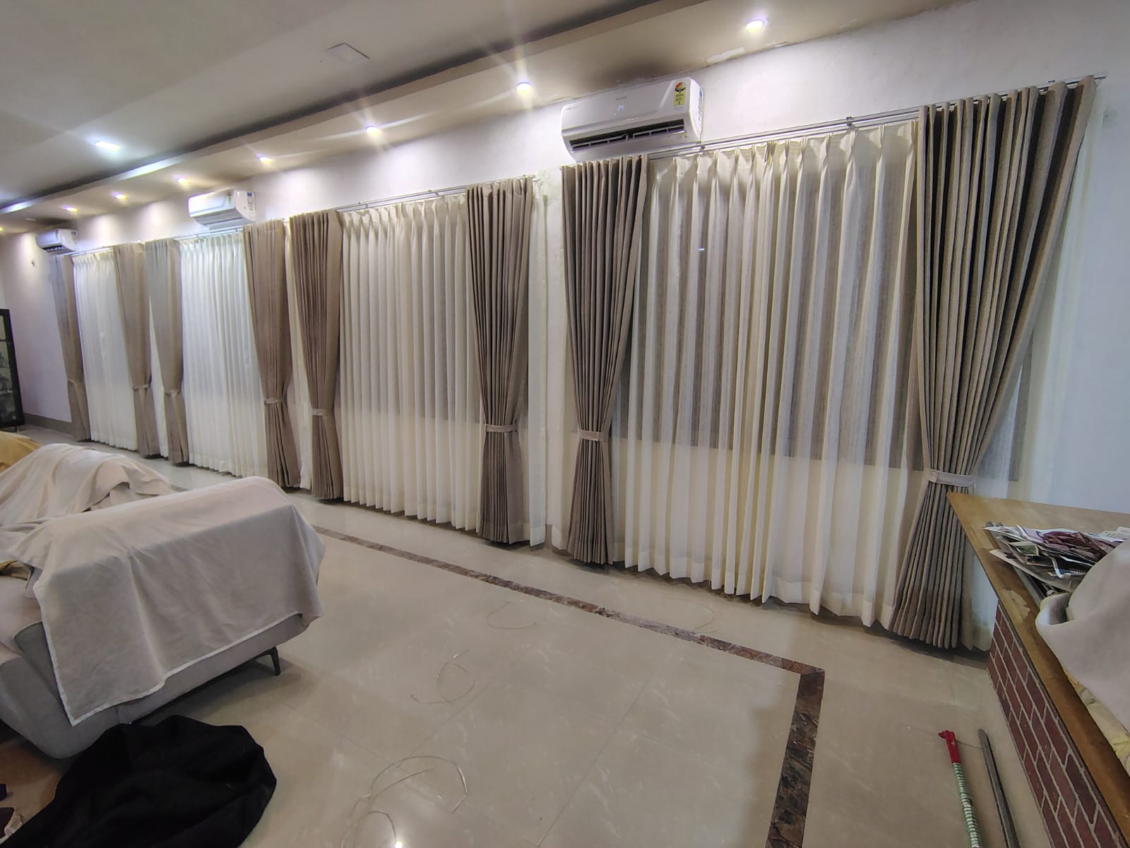Curtain Designing Installation