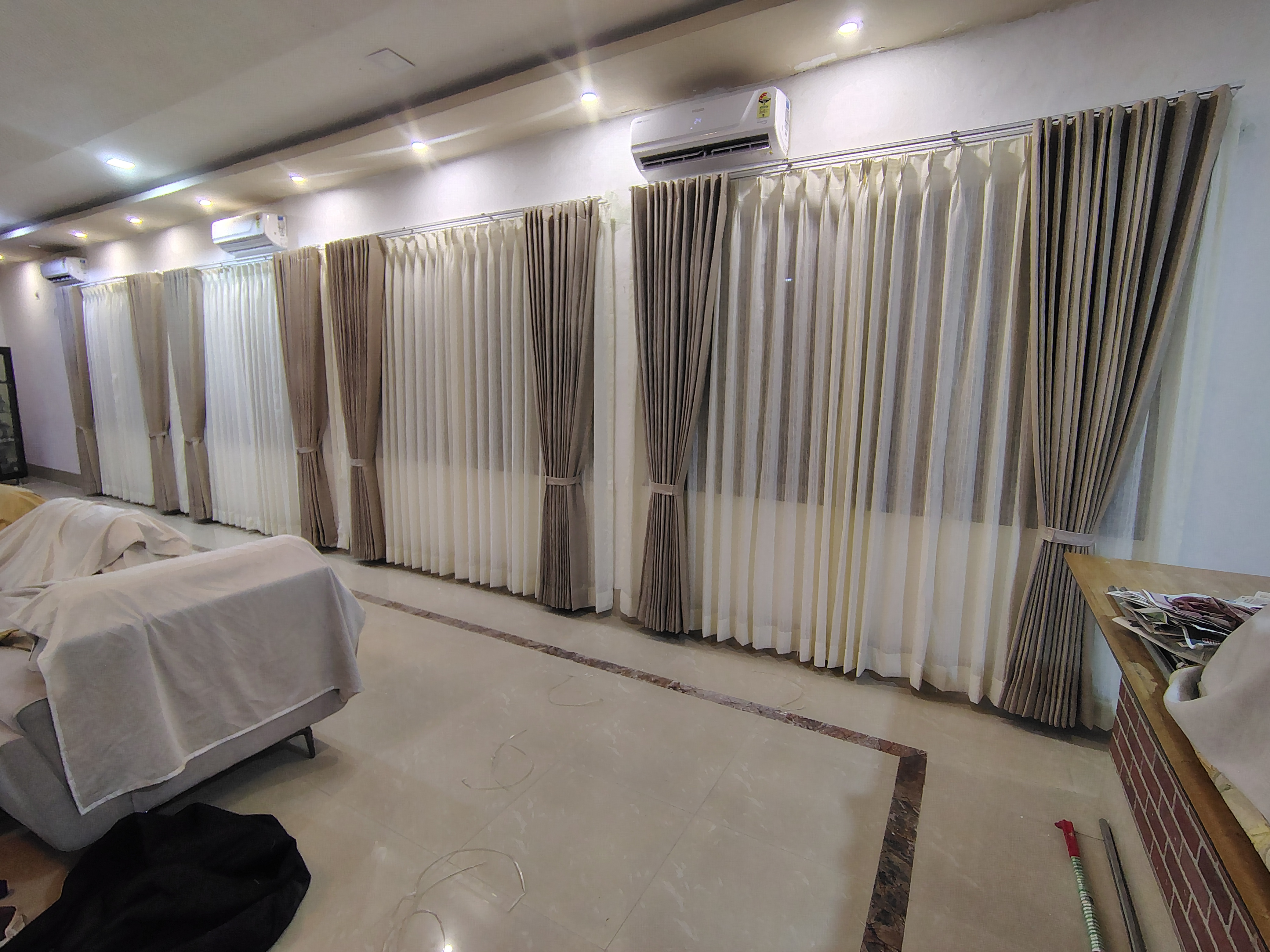 Curtain Designing Installation