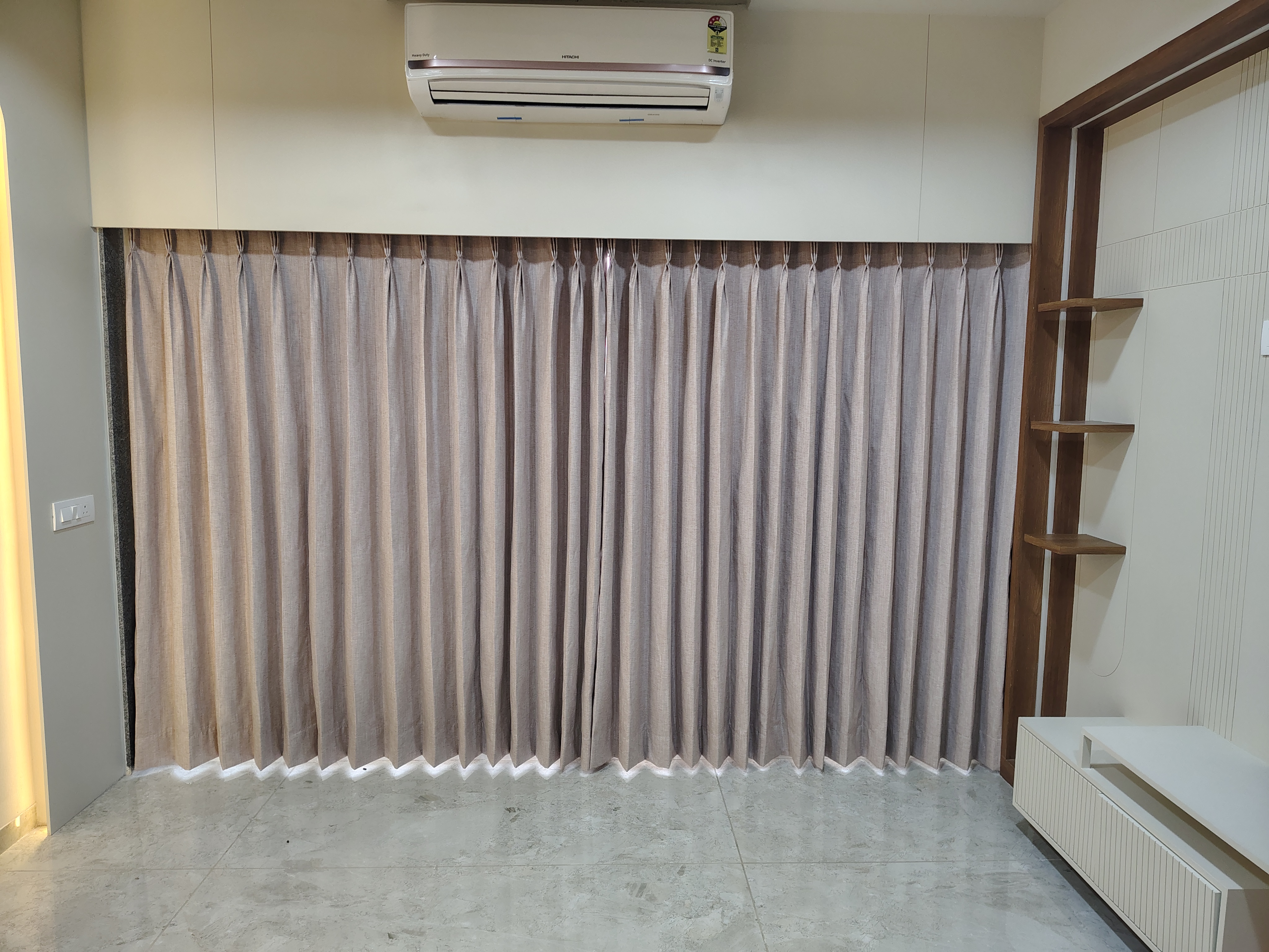 Curtain Designing Installation