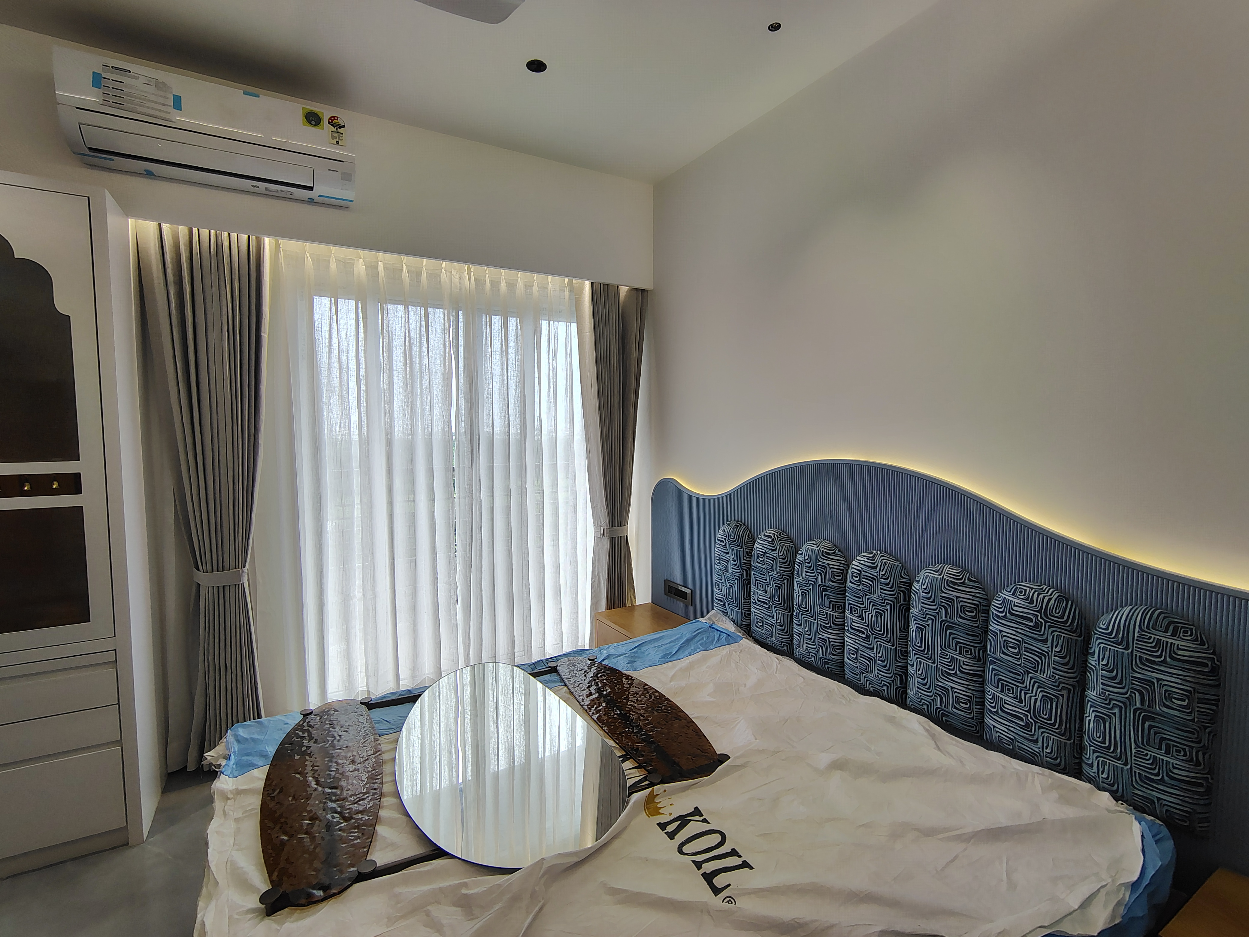 Curtain Designing Installation