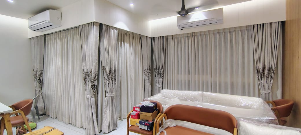 Curtain Designing Installation