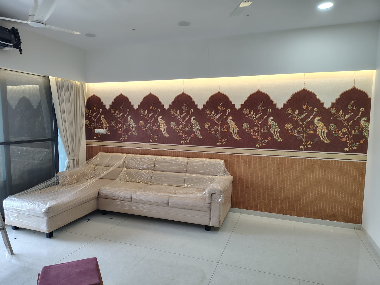 Wallpapers & Decor